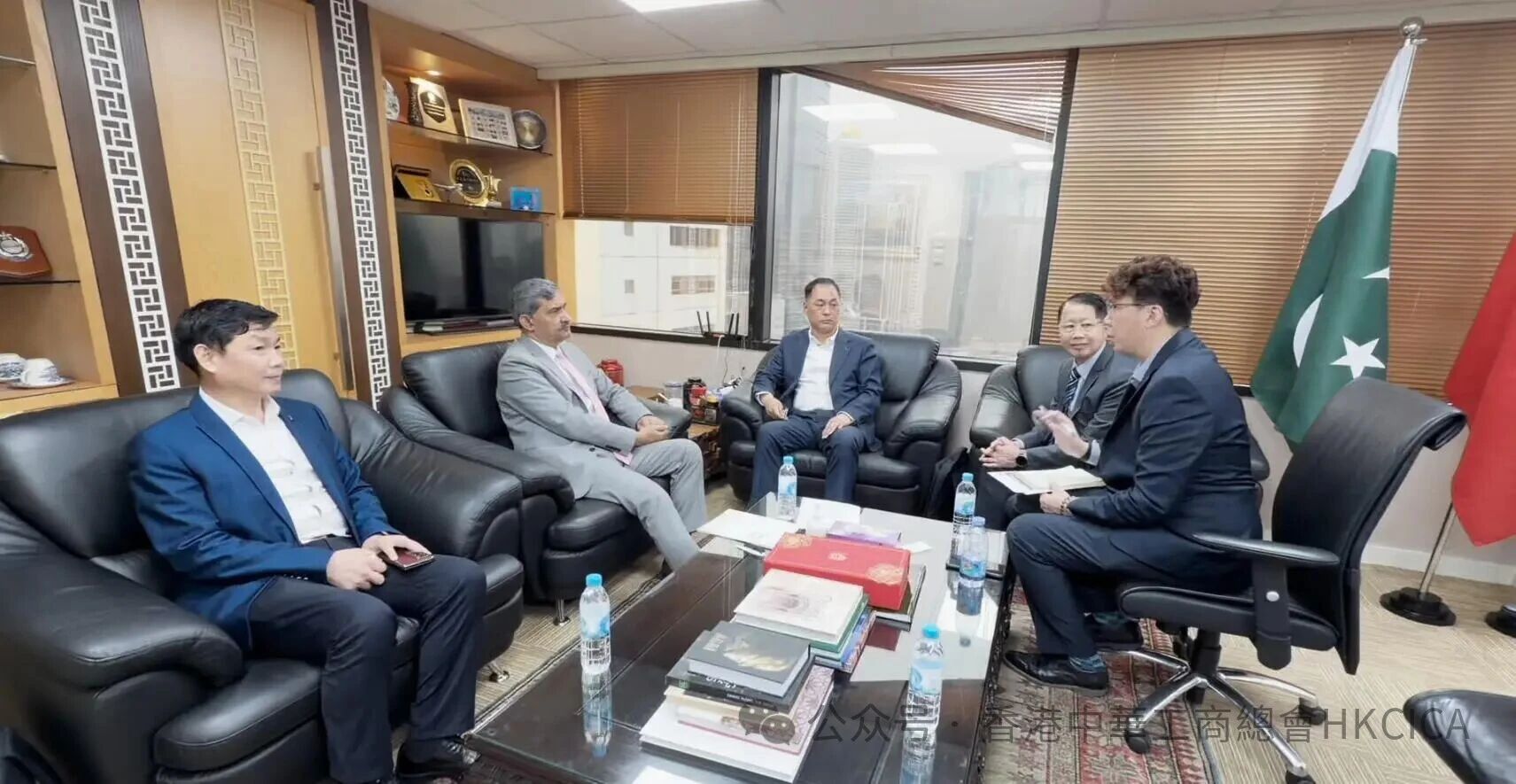 1775207195966320.jpeg 5.jpeg